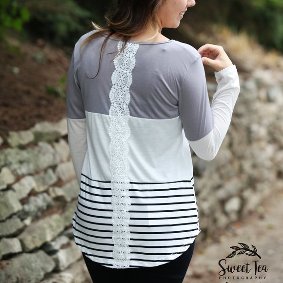 Color block top - Picture 1 of 2